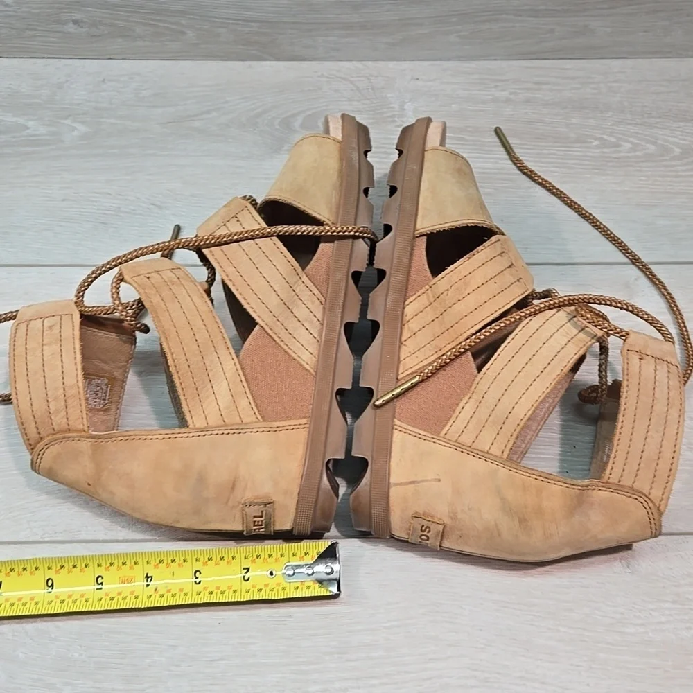 Sorel Women Joanie Ankle Lace Up Tractor Wedge Platform Sandals Boots Shoes Sz 9